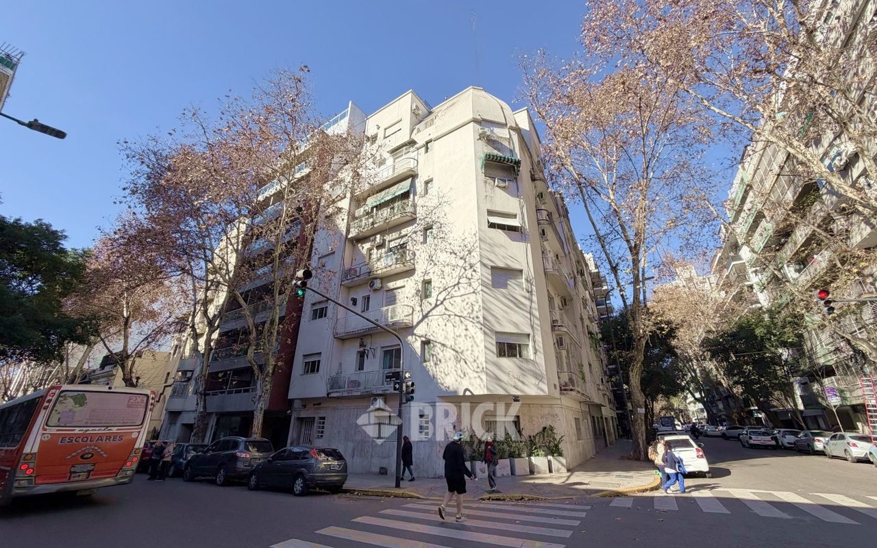 URIARTE al 2400 Piso 4 24