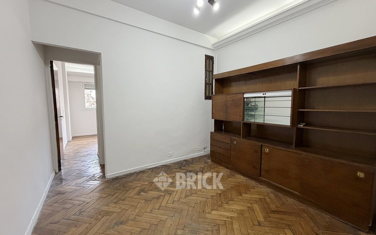 URIARTE al 2400 Piso 4 3