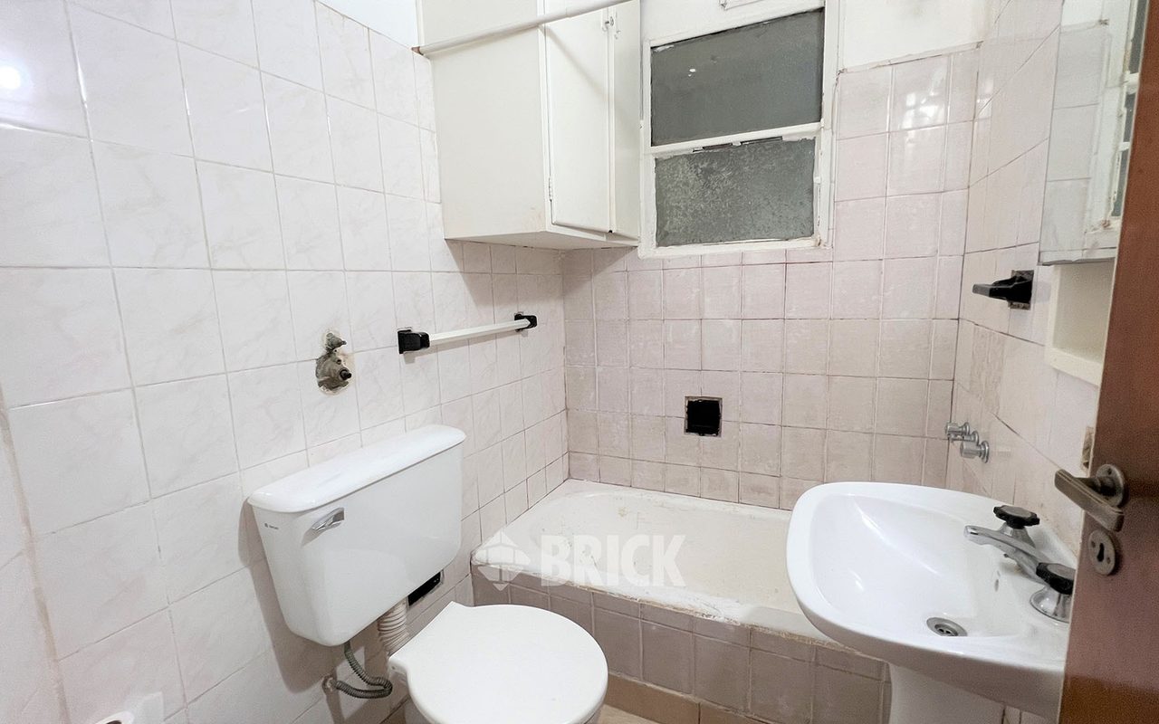 URIARTE al 2400 Piso 4 8