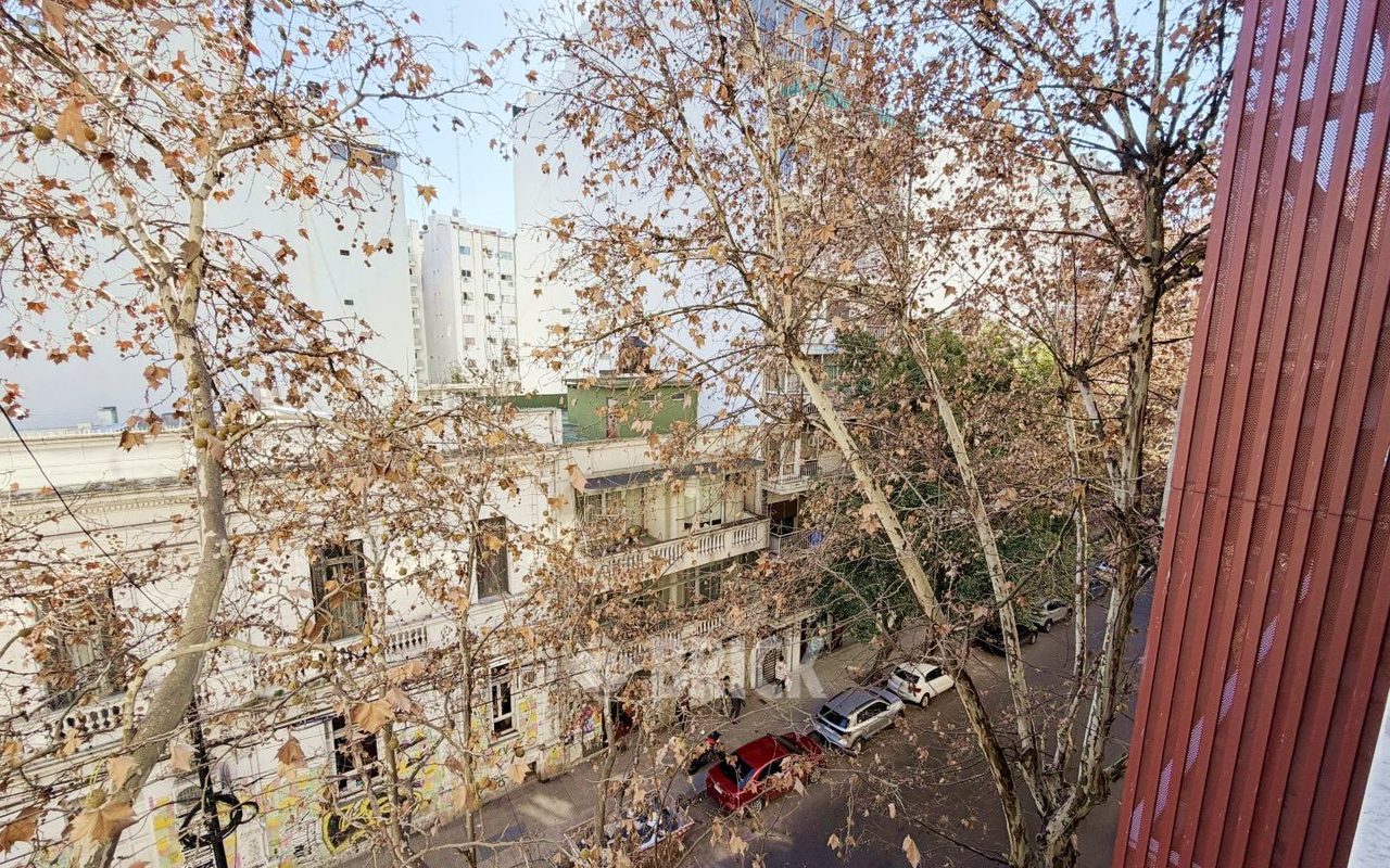 URIARTE al 2400 Piso 4 8