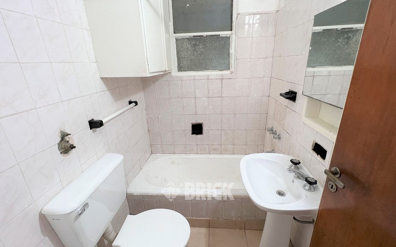 URIARTE al 2400 Piso 4 9