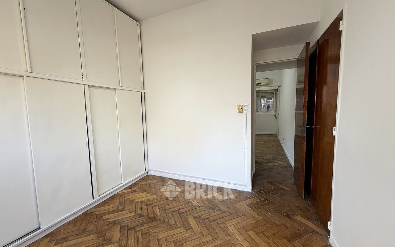 URIARTE al 2400 Piso 4 9