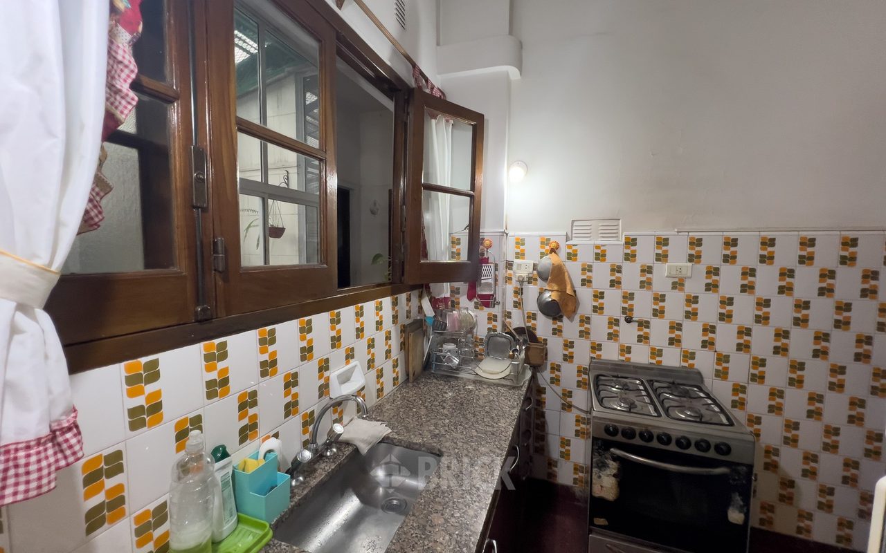 ALBERDI, JUAN B., AV. al 2800 Piso PB 20