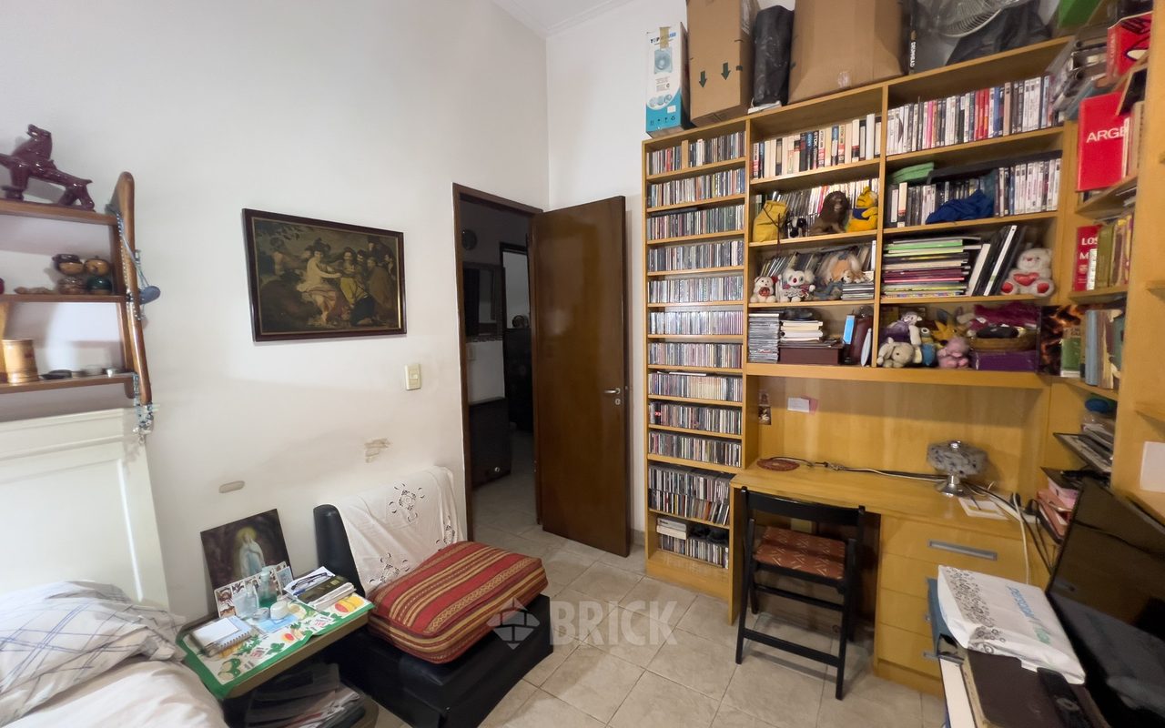 ALBERDI, JUAN B., AV. al 2800 Piso PB 10