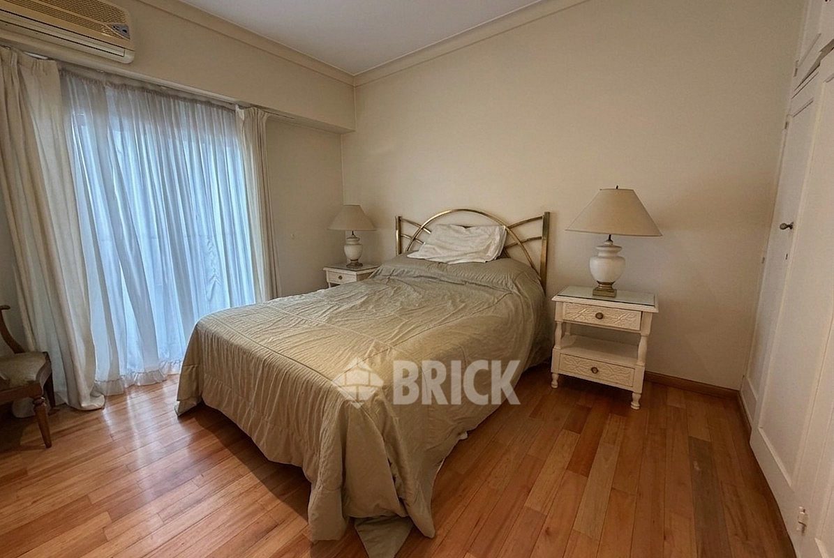 O'HIGGINS al 1700 Piso 2 17