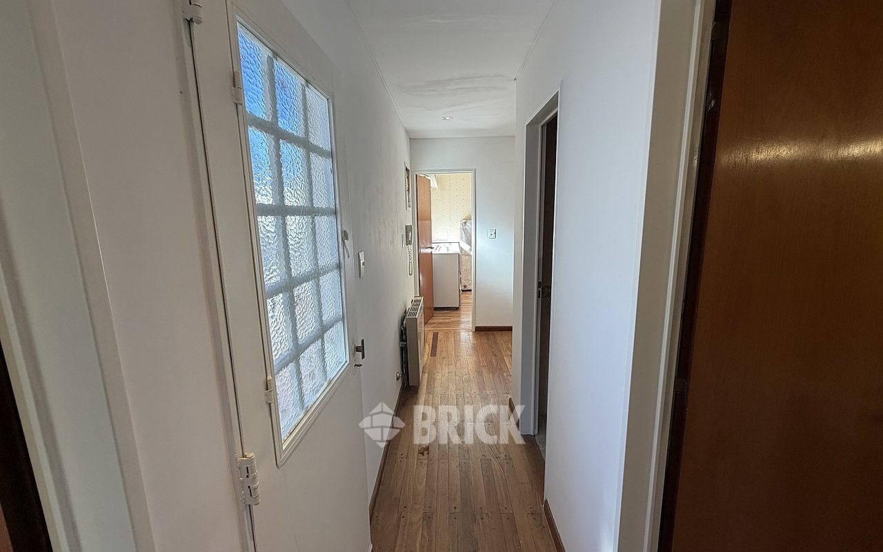 ACASSUSO al 5500 Piso PB 17