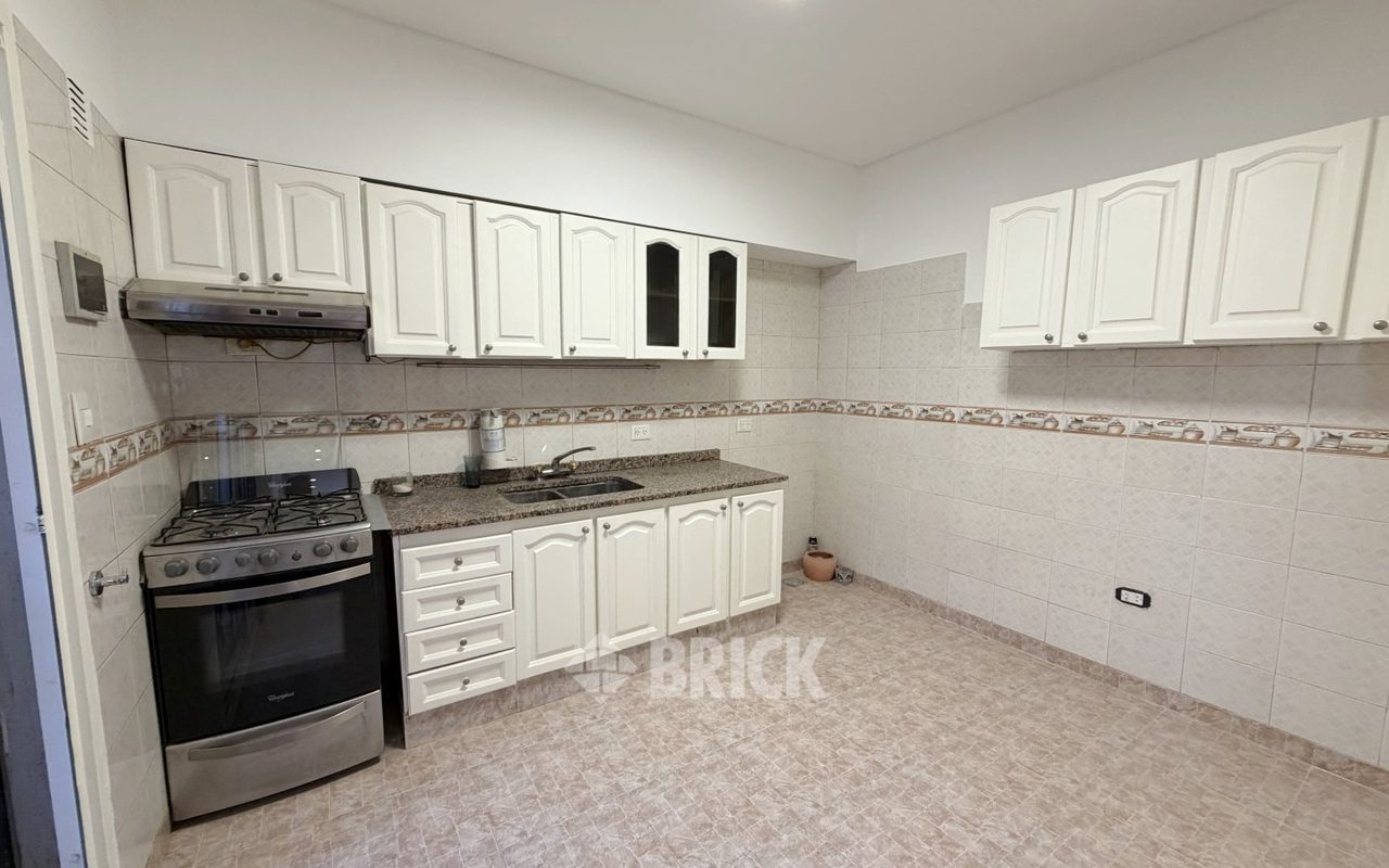 ACASSUSO al 5500 Piso PB 6
