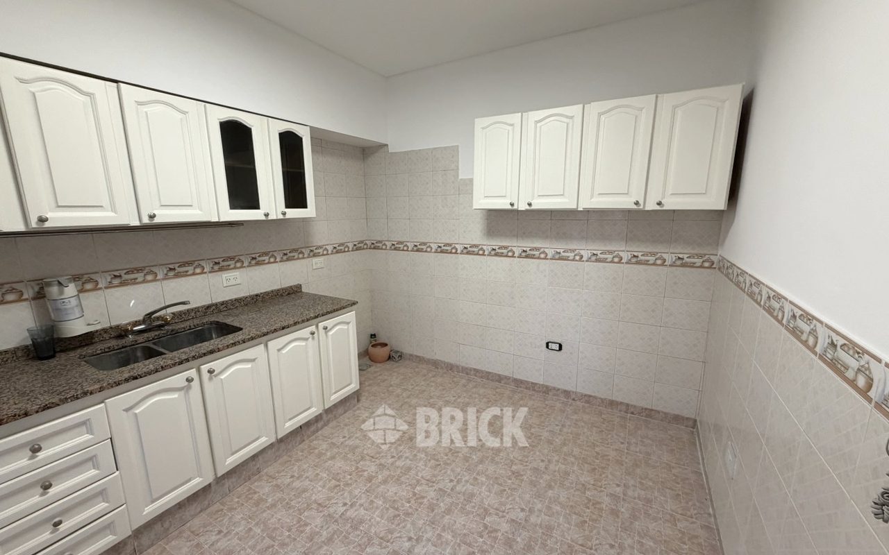 ACASSUSO al 5500 Piso PB 7
