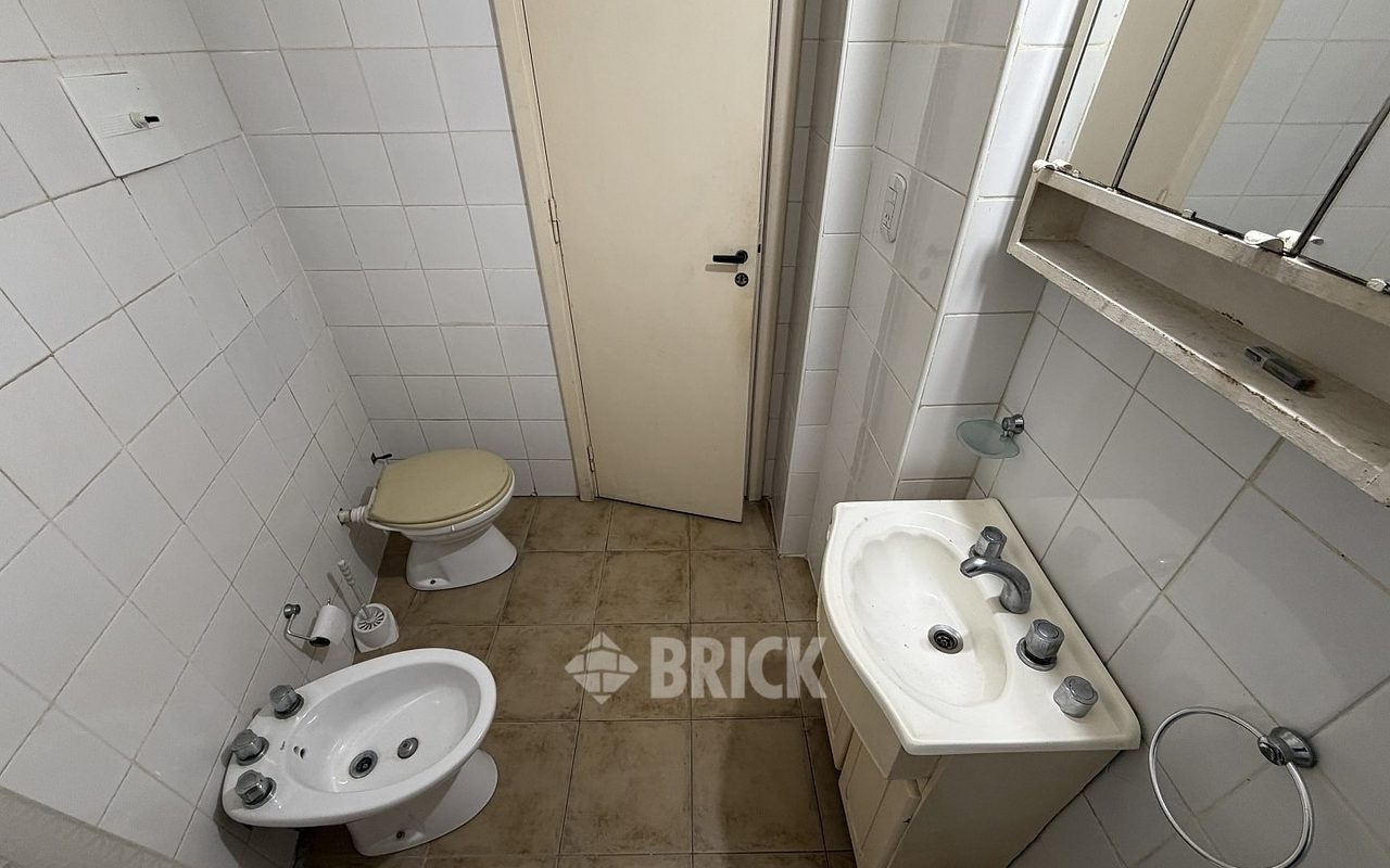GOMEZ, VALENTIN al 3100 Piso 2 20