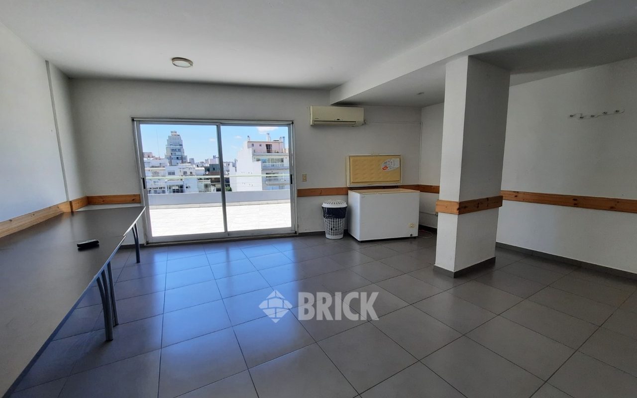 BRAVO, MARIO al 1100 Piso 3 23