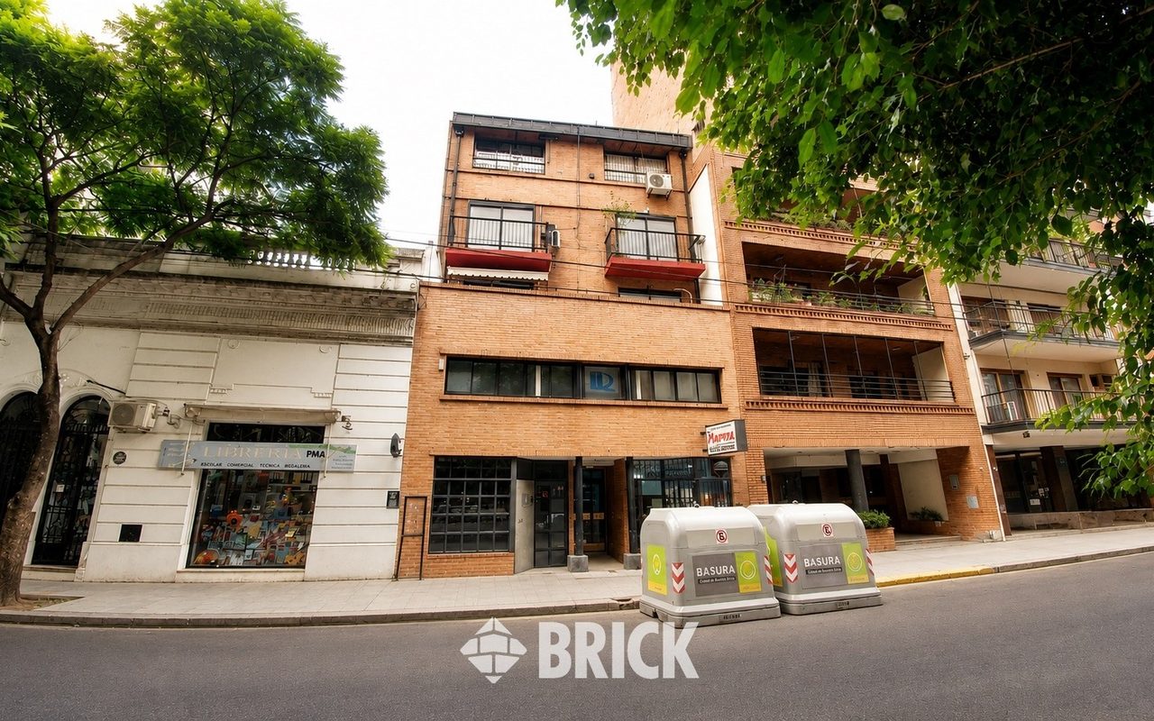 PACHECO DE MELO al 2900 Piso 1 13