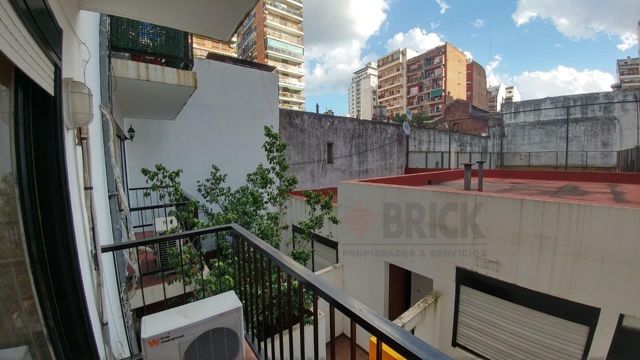 PACHECO DE MELO al 2900 Piso 1 4