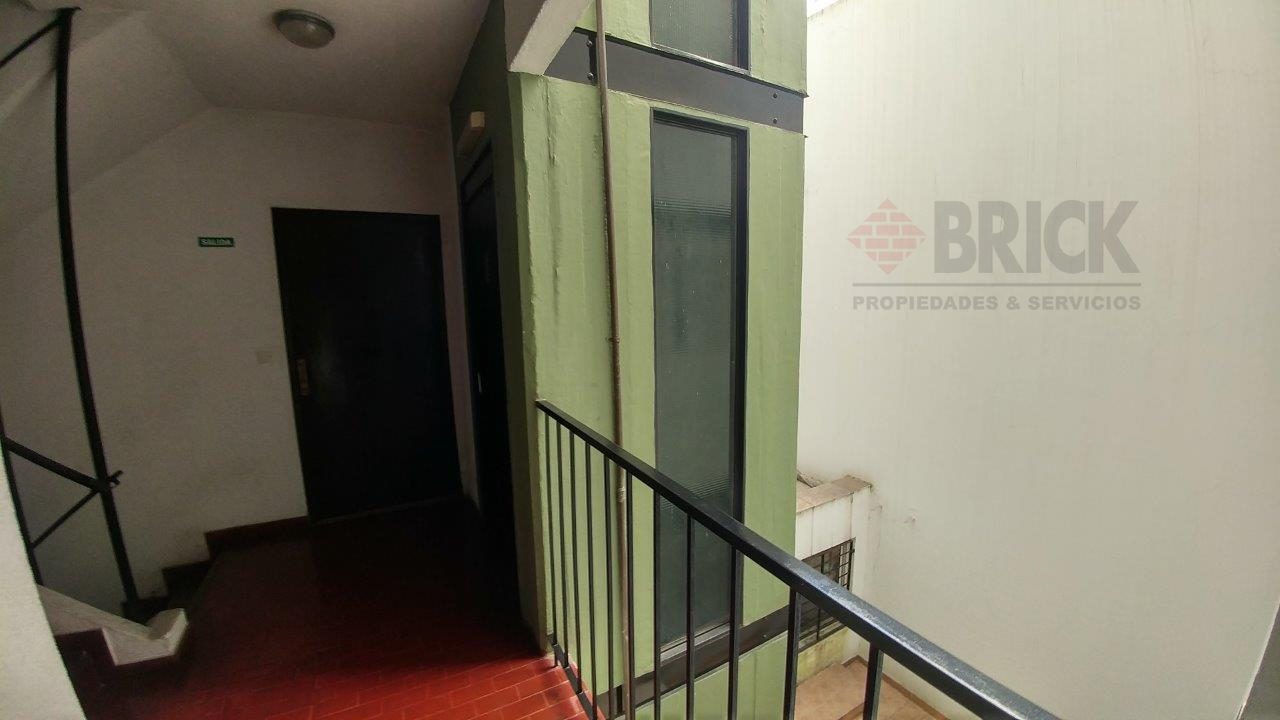 PACHECO DE MELO al 2900 Piso 1 9