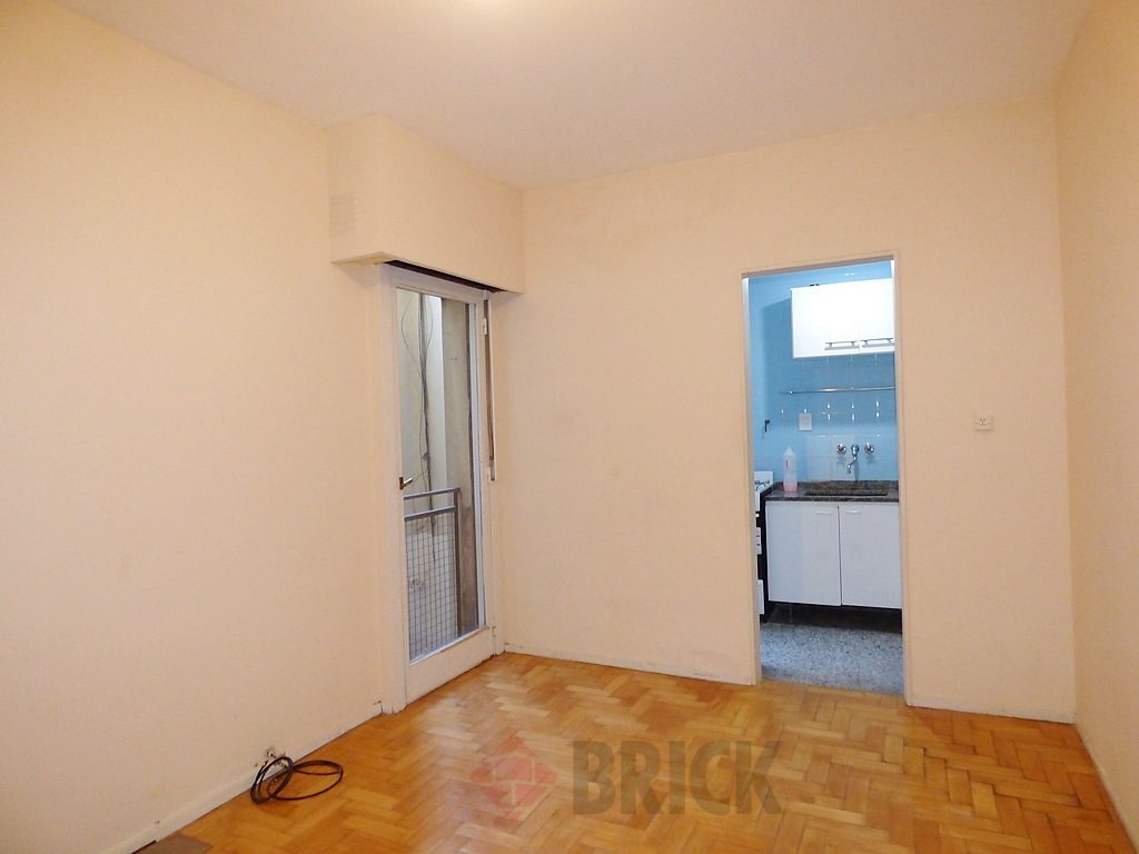 RIVADAVIA, AV. al 6100 Piso 2 1