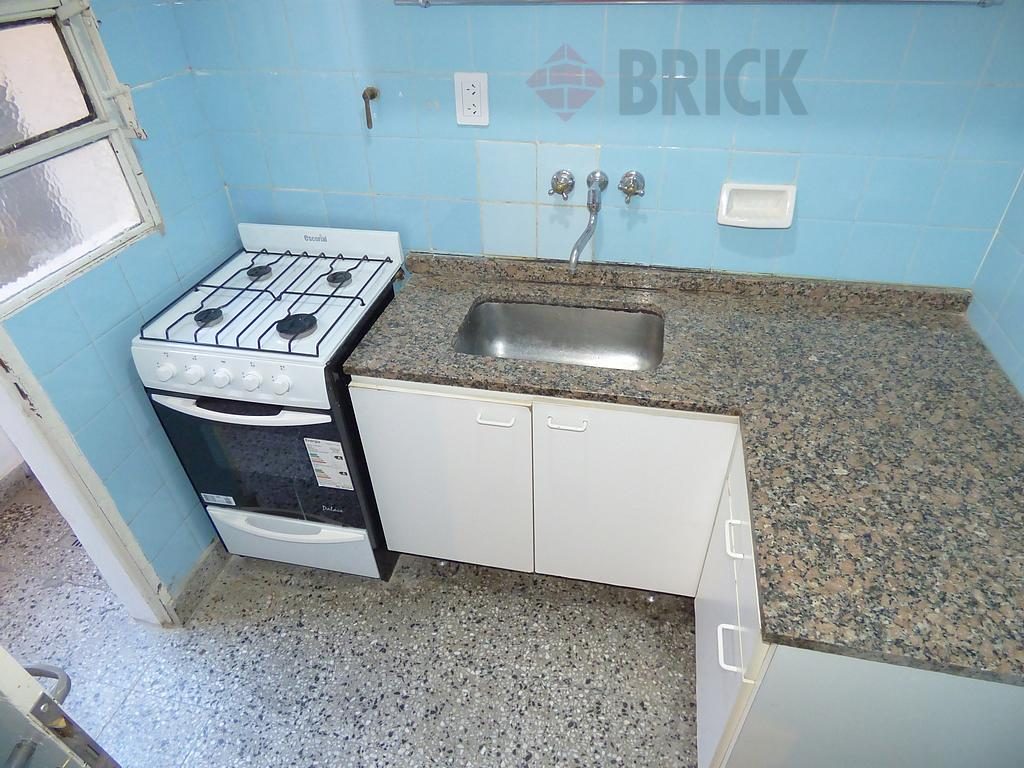 RIVADAVIA, AV. al 6100 Piso 2 15
