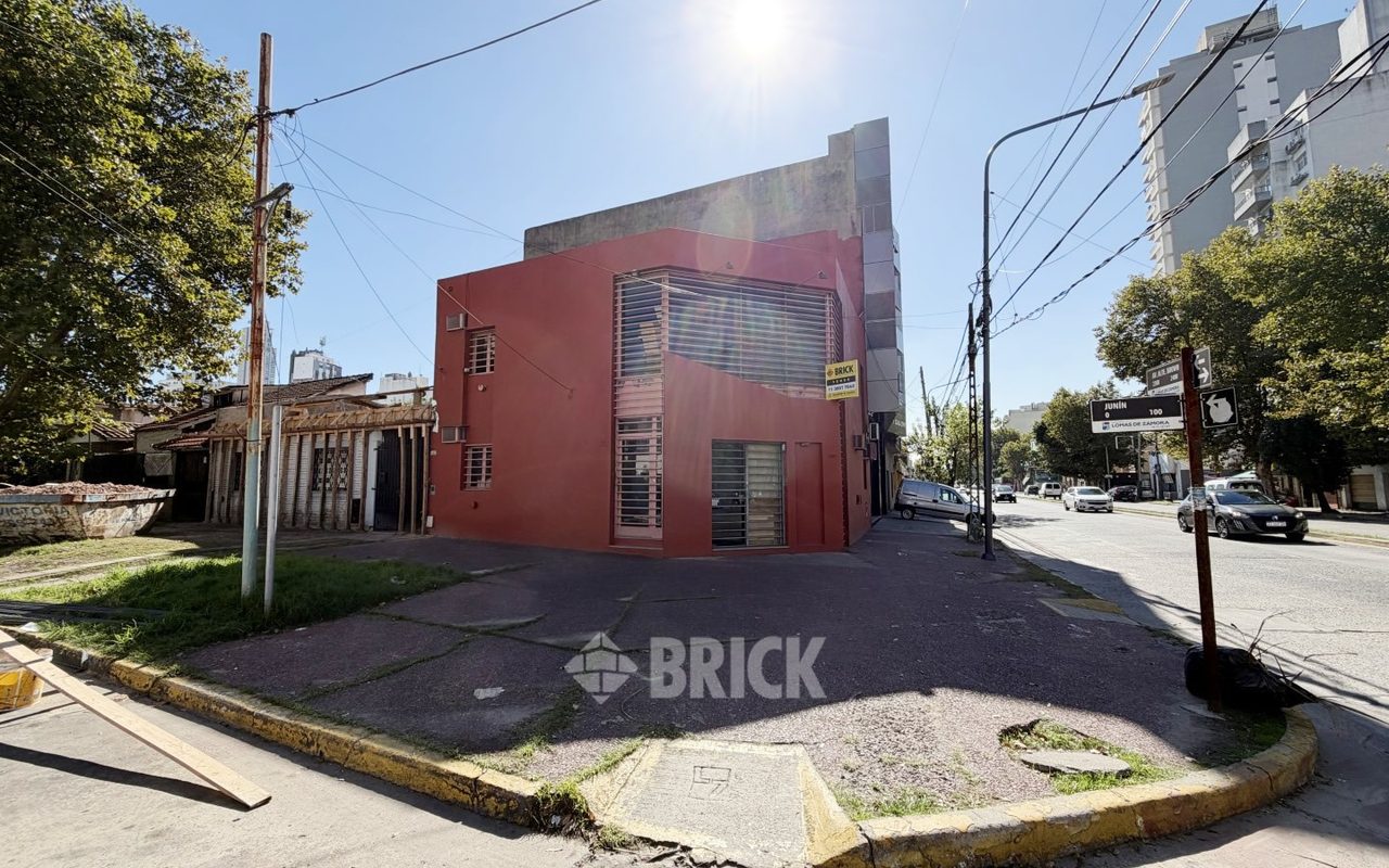 BROWN, ALMIRANTE, AV. al 2300 1