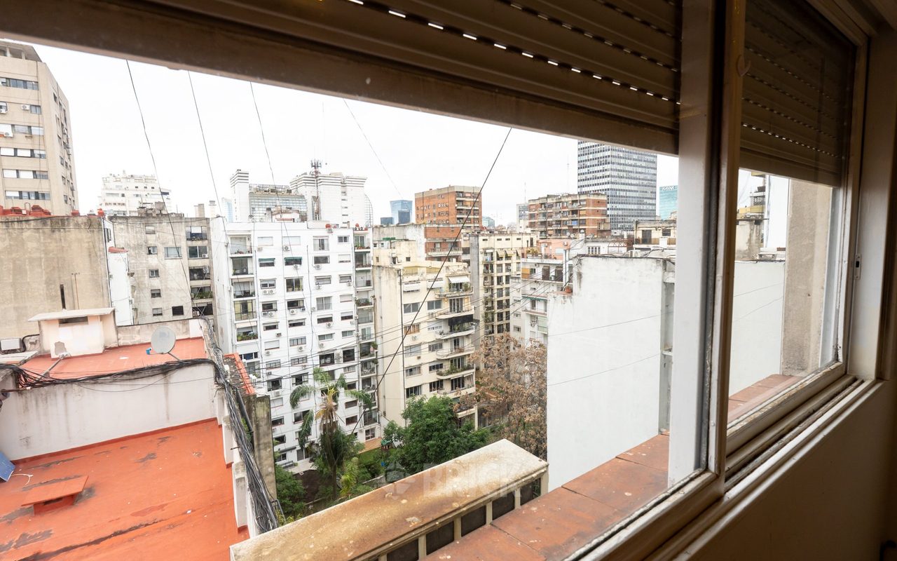 PELLEGRINI, CARLOS al 1200 Piso 12 9