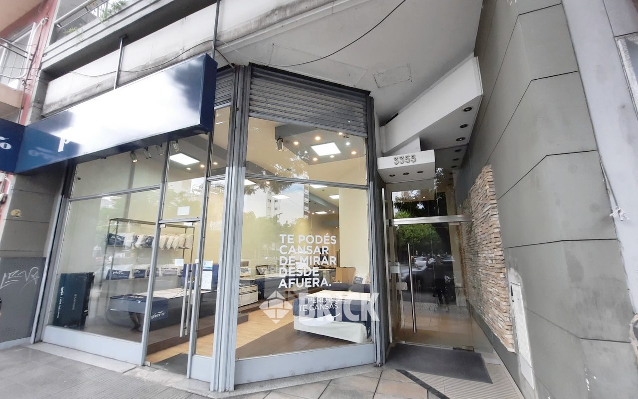 CABILDO, AV. al 3300 Piso 8 28
