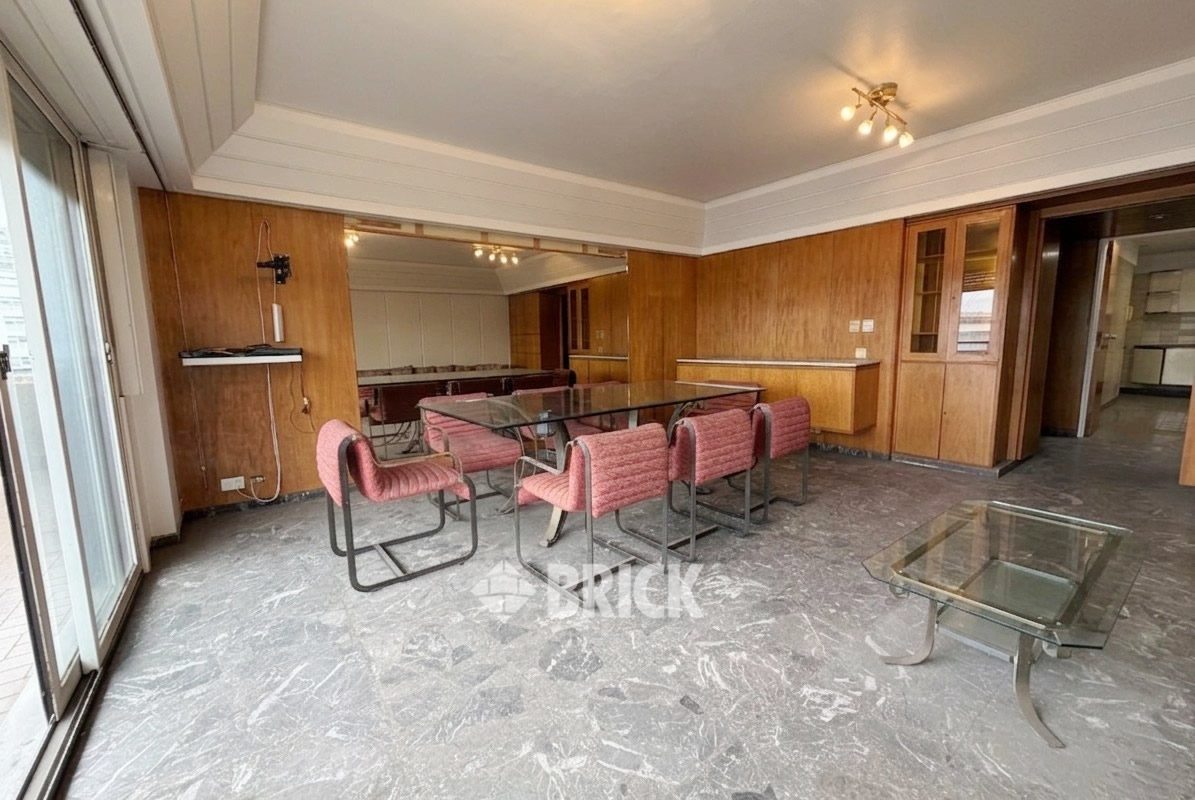 MONTES DE OCA, AV. al 1100 Piso 5 6