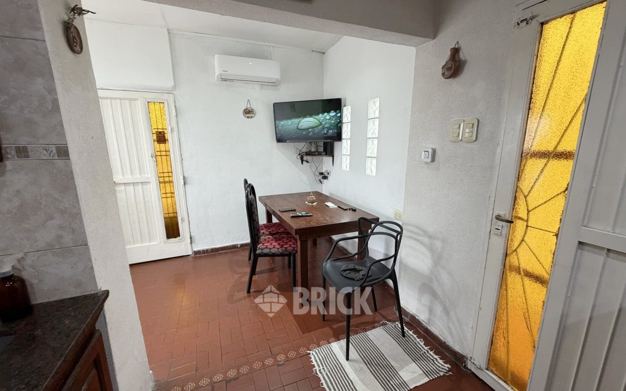 RUCCI, JOSE IGNACIO al 2400 Piso 1 10