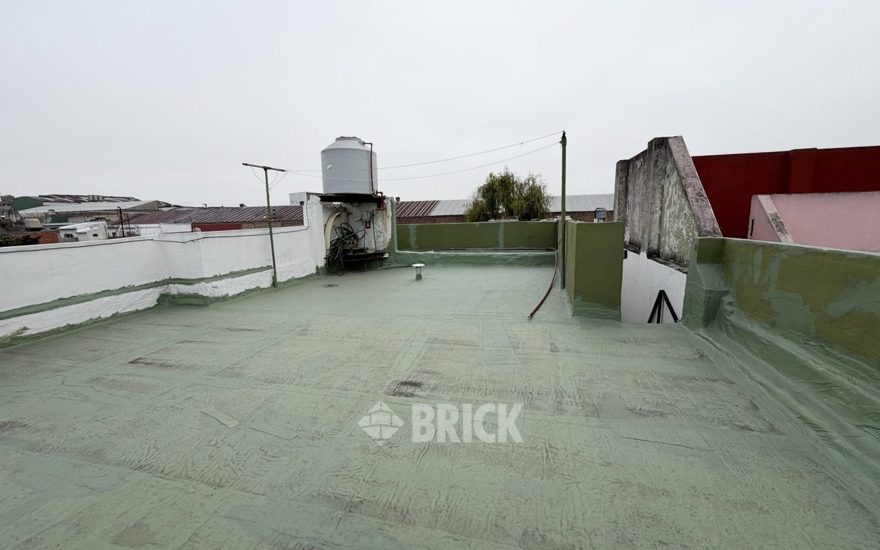 RUCCI, JOSE IGNACIO al 2400 Piso 1 30