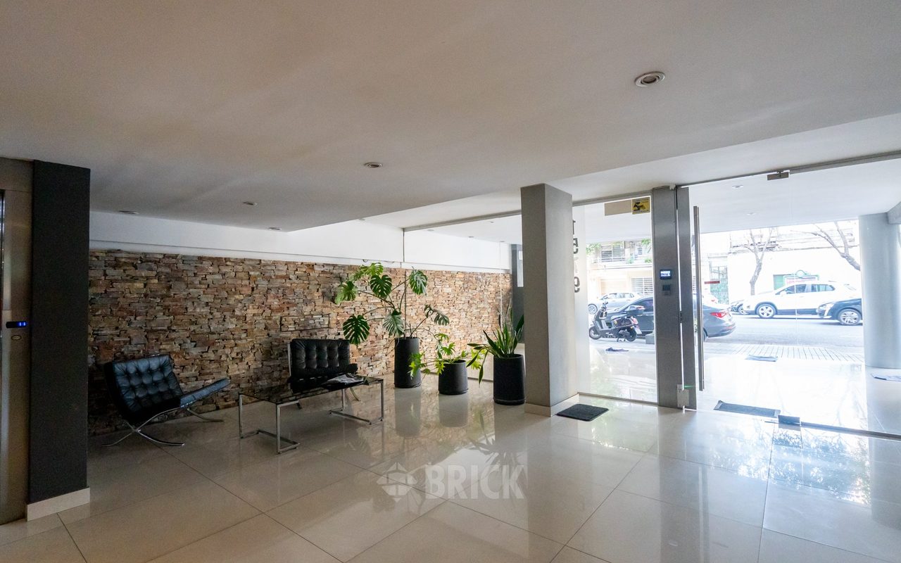 DIRECTORIO, AV. al 1500 Piso 5 17