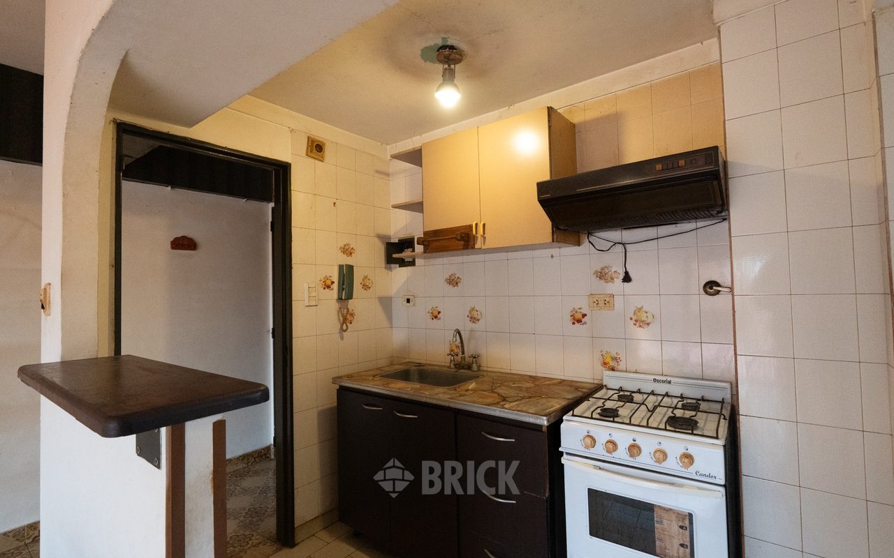 TRES ARROYOS al 1600 Piso 7 5