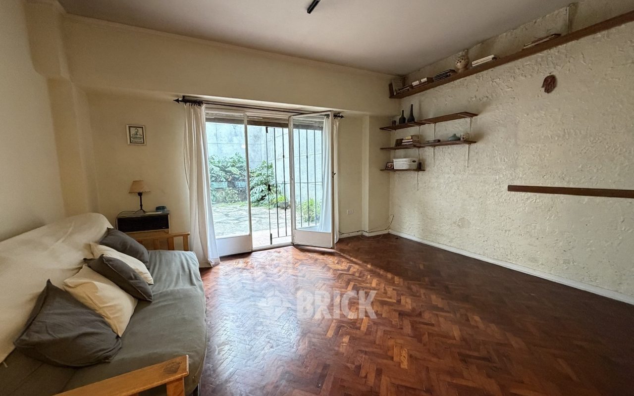 PARAGUAY al 3300 Piso PB 1