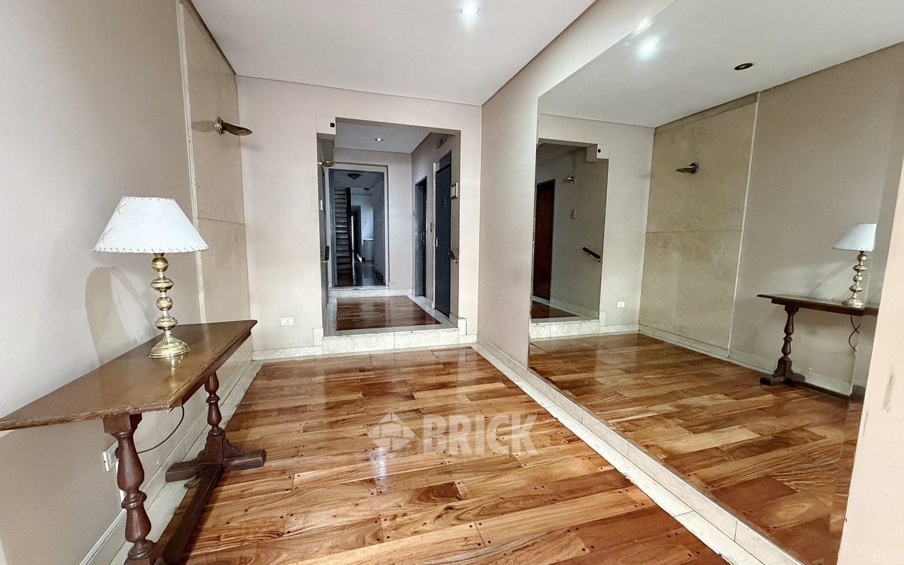 PARAGUAY al 3300 Piso PB 28