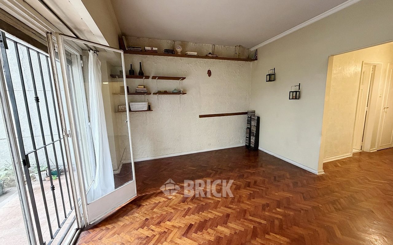 PARAGUAY al 3300 Piso PB 6