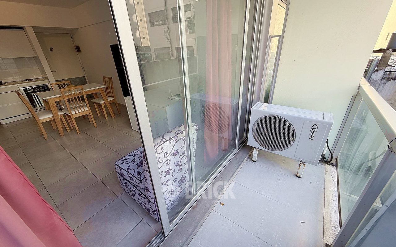 ARREDONDO, VIRREY al 2400 Piso 3 15