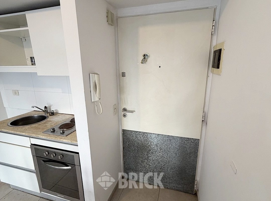 ARREDONDO, VIRREY al 2400 Piso 3 18