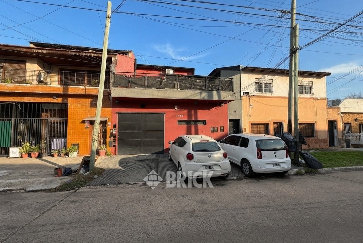 TUCUMAN al 2700 Piso 1 36