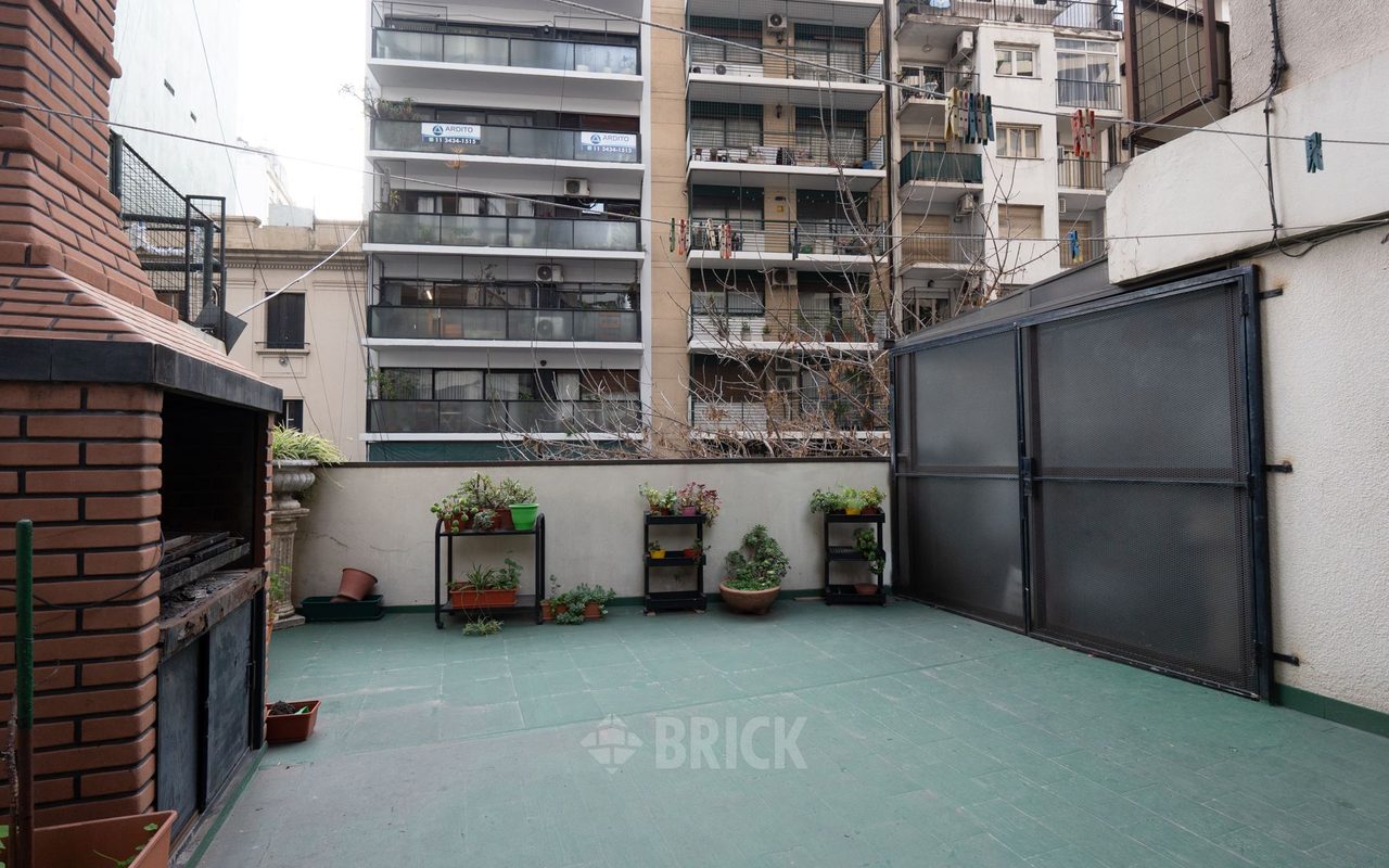 ARENALES al 3800 Piso 1 15
