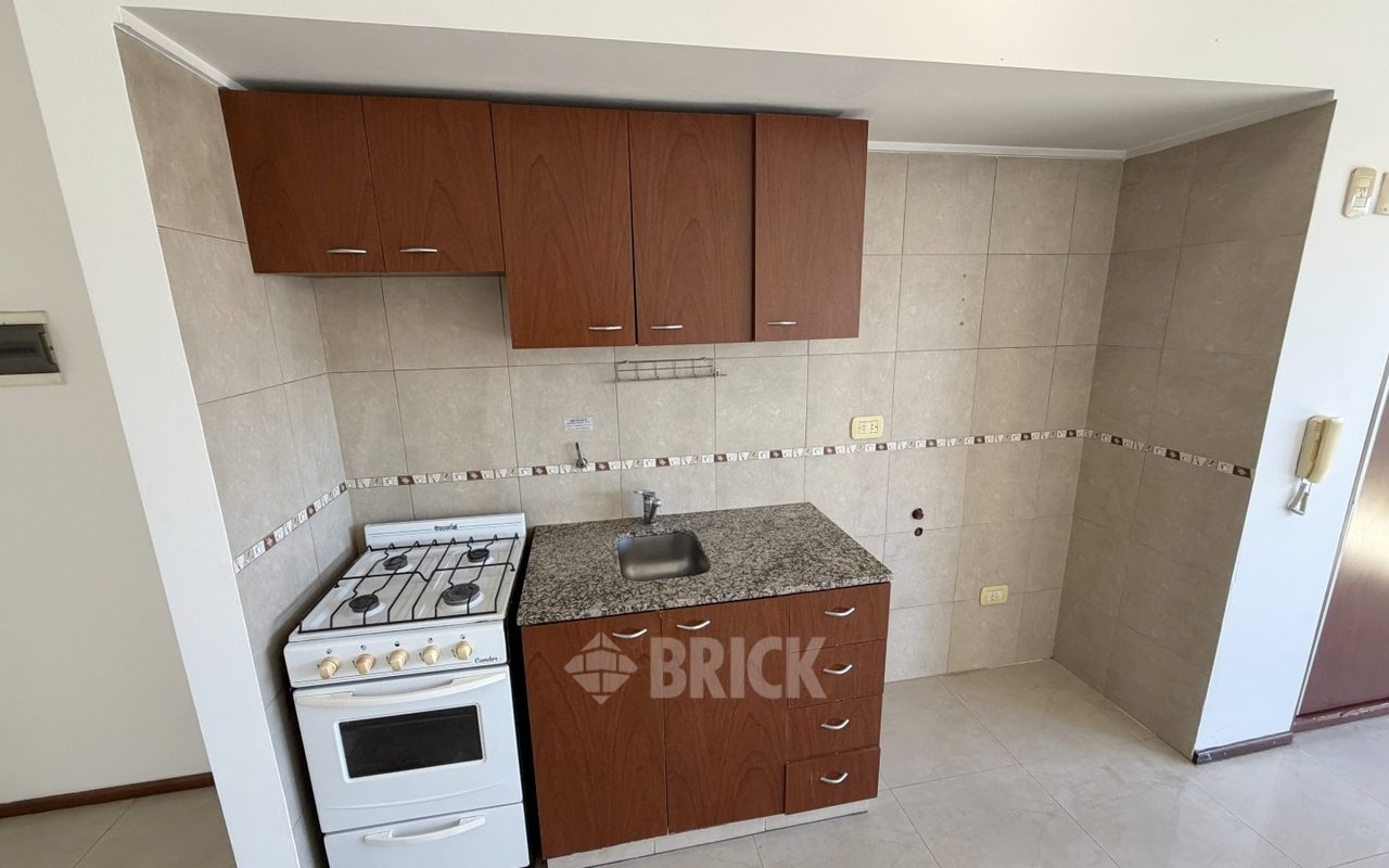 ENTRE RIOS, AV. al 1300 Piso 6 3