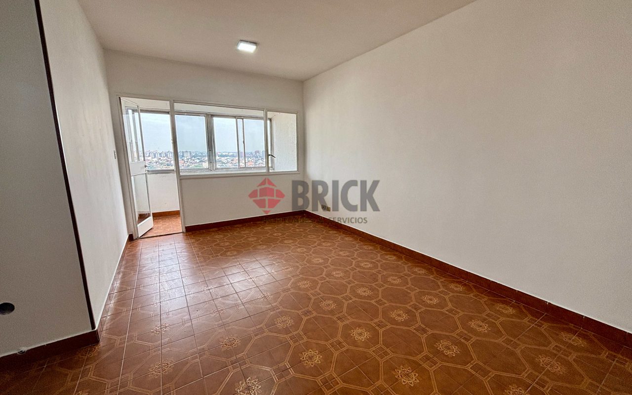 GENERAL PINTOS al 2900 Piso 14 1