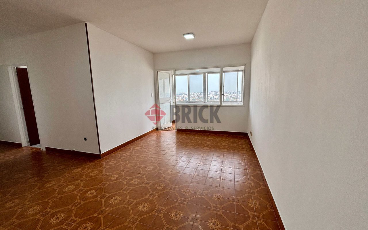 GENERAL PINTOS al 2900 Piso 14 3