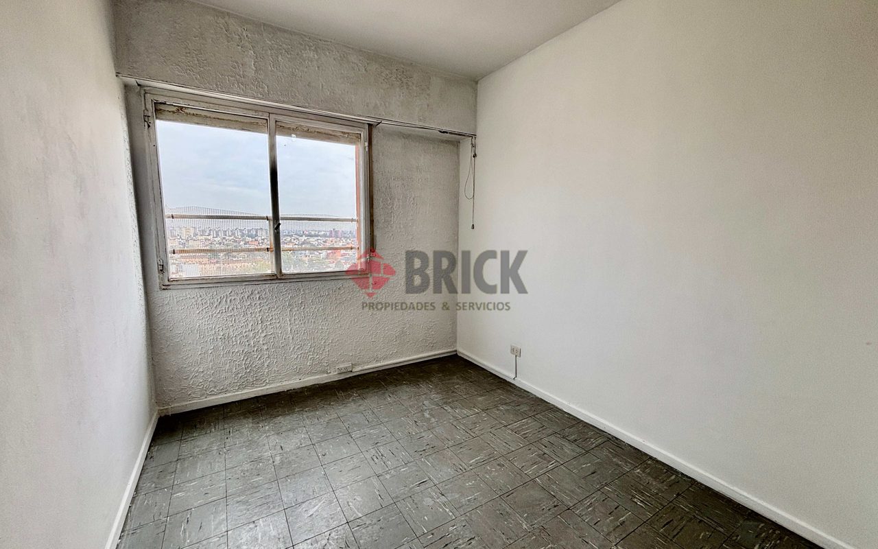 GENERAL PINTOS al 2900 Piso 14 11