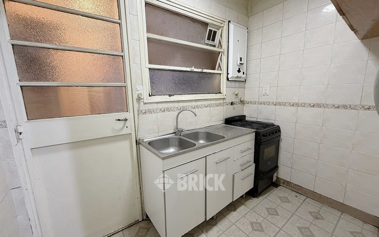 MENDOZA al 2600 Piso 1 11
