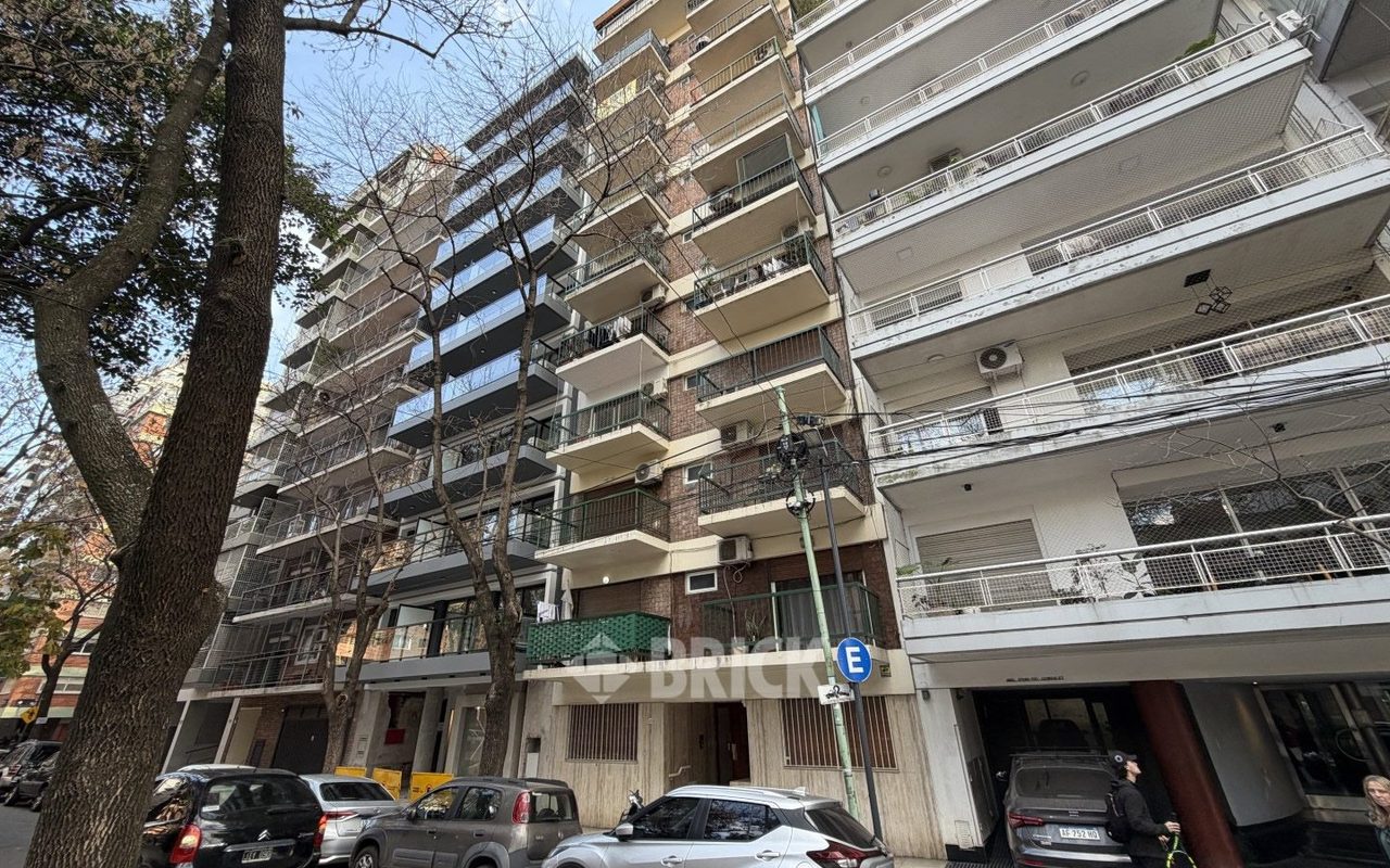 CHENAUT, AV. al 1700 Piso 8 27
