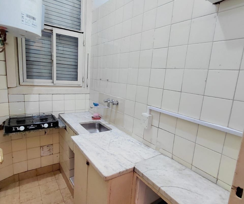 PARAGUAY al 500 Piso 1 8