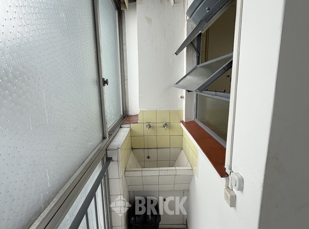 BILLINGHURST al 1700 Piso 10 22