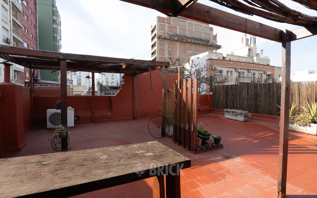 SAAVEDRA al 400 Piso 1 27