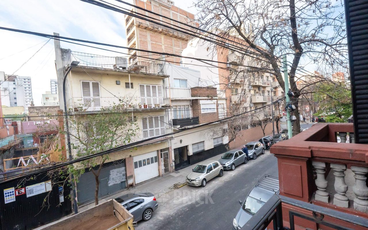 SAAVEDRA al 400 Piso 1 5