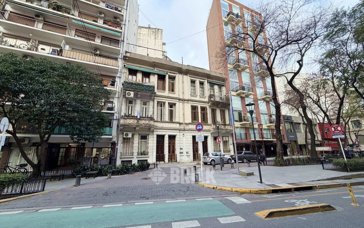 ECUADOR al 1200 Piso 1 36