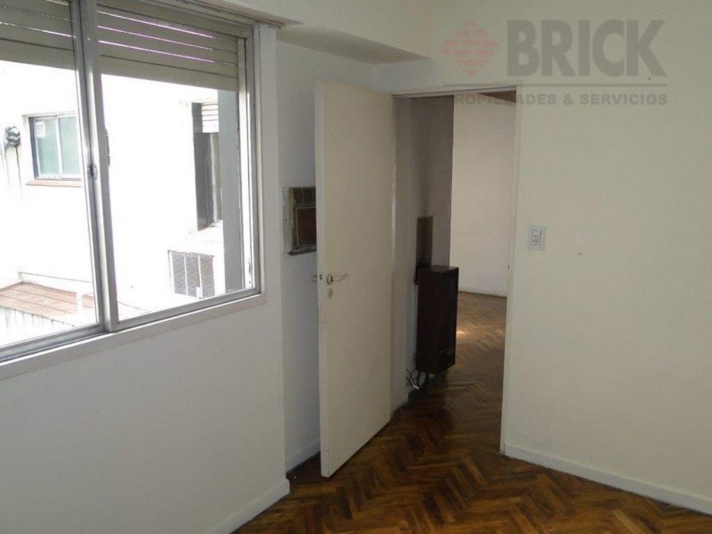 CHARCAS al 3100 Piso 8 10