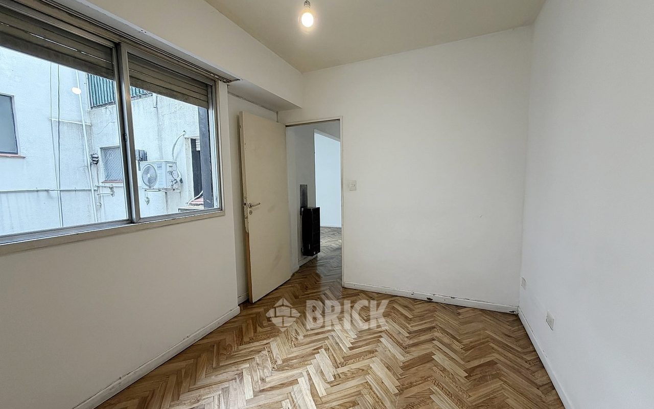 CHARCAS al 3100 Piso 8 19