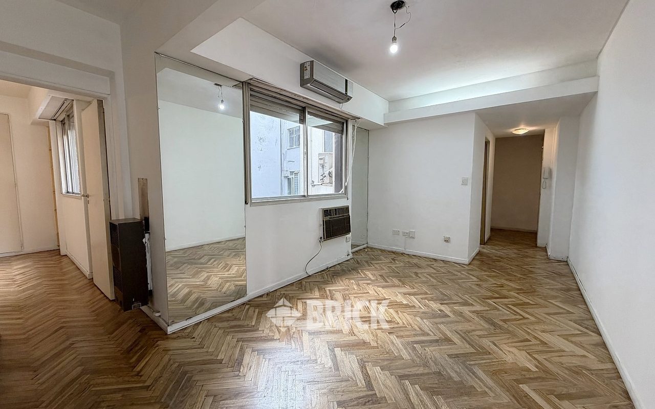 CHARCAS al 3100 Piso 8 3
