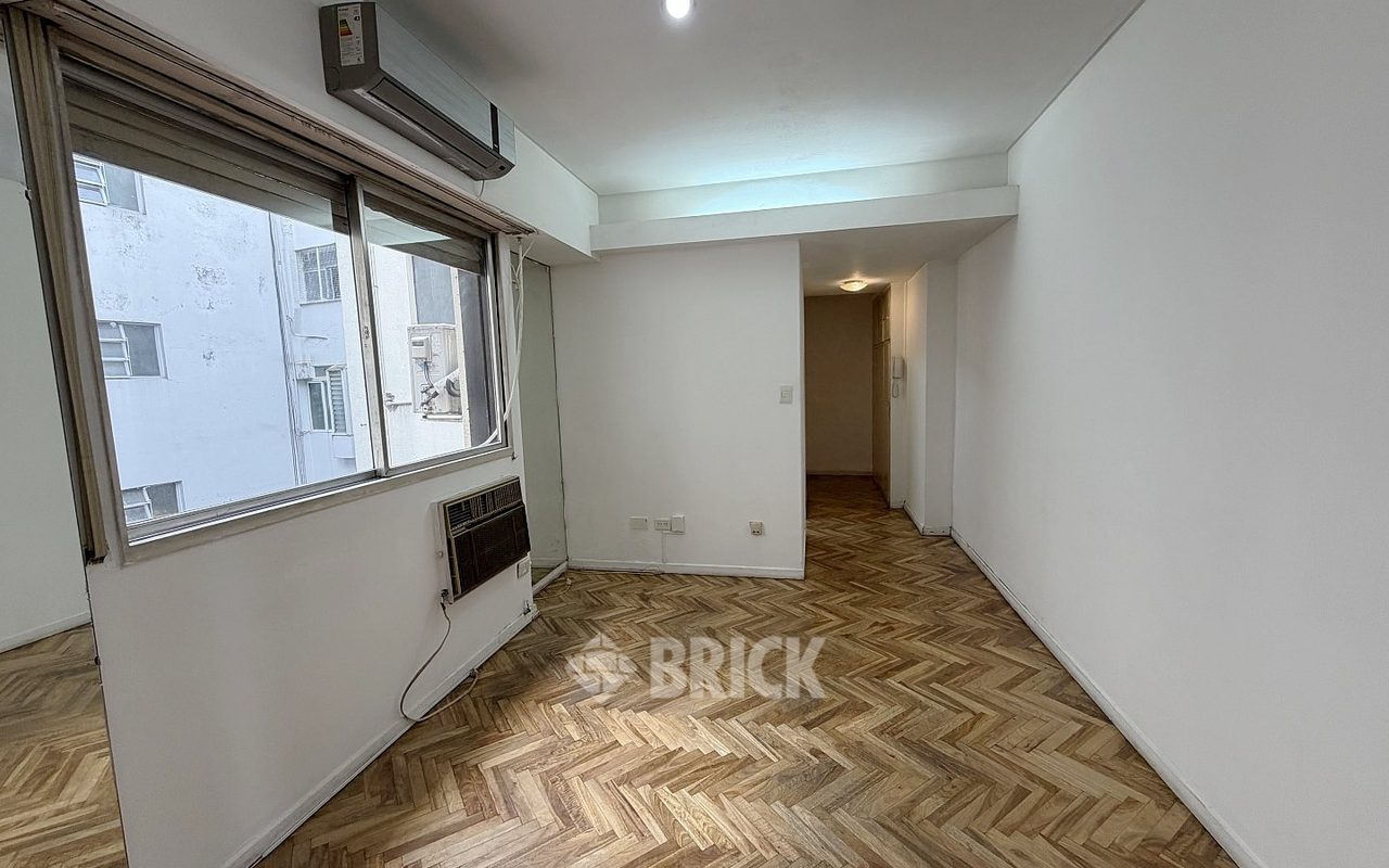CHARCAS al 3100 Piso 8 4