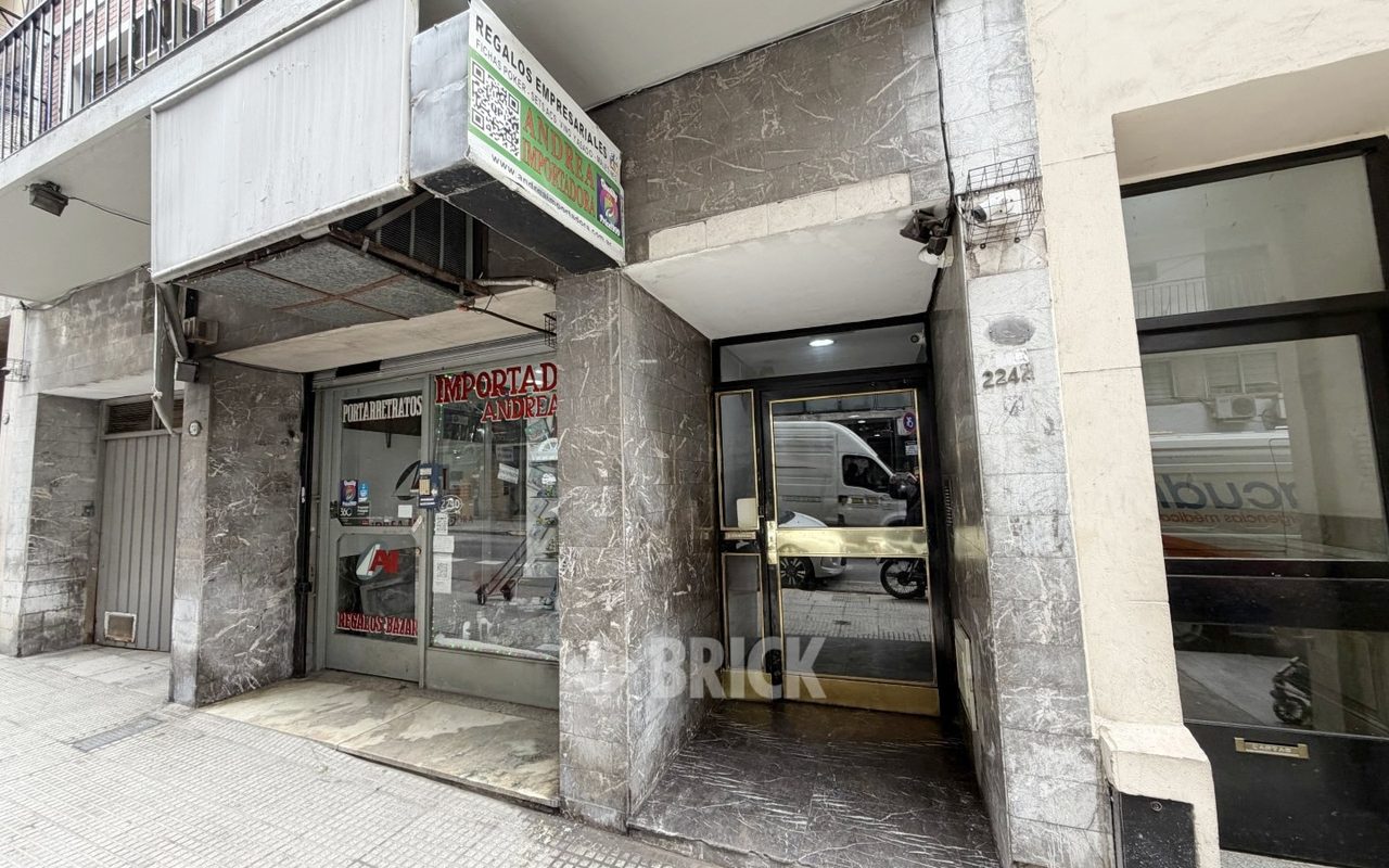 TUCUMAN al 2200 Piso 5 32